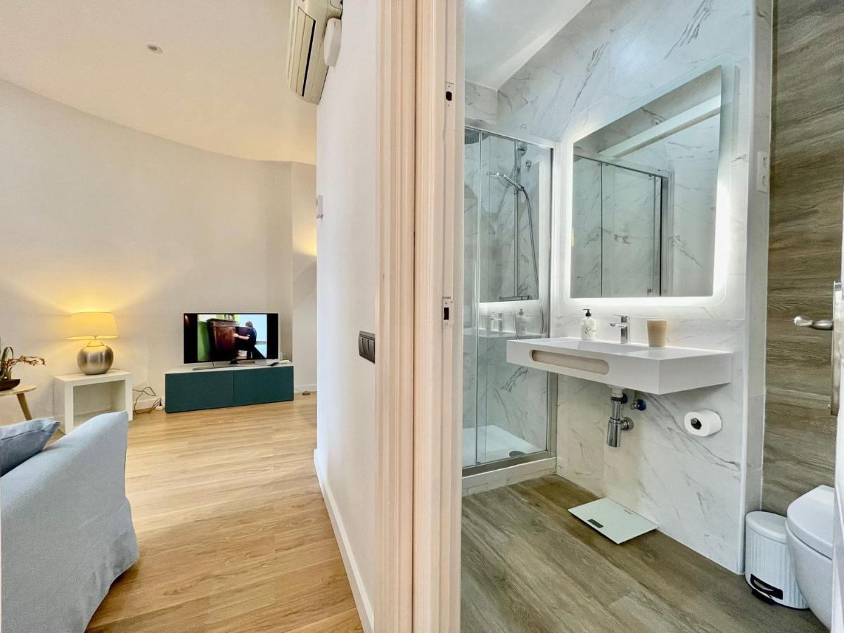 ברצלונה The Gaudi Suites II מראה חיצוני תמונה