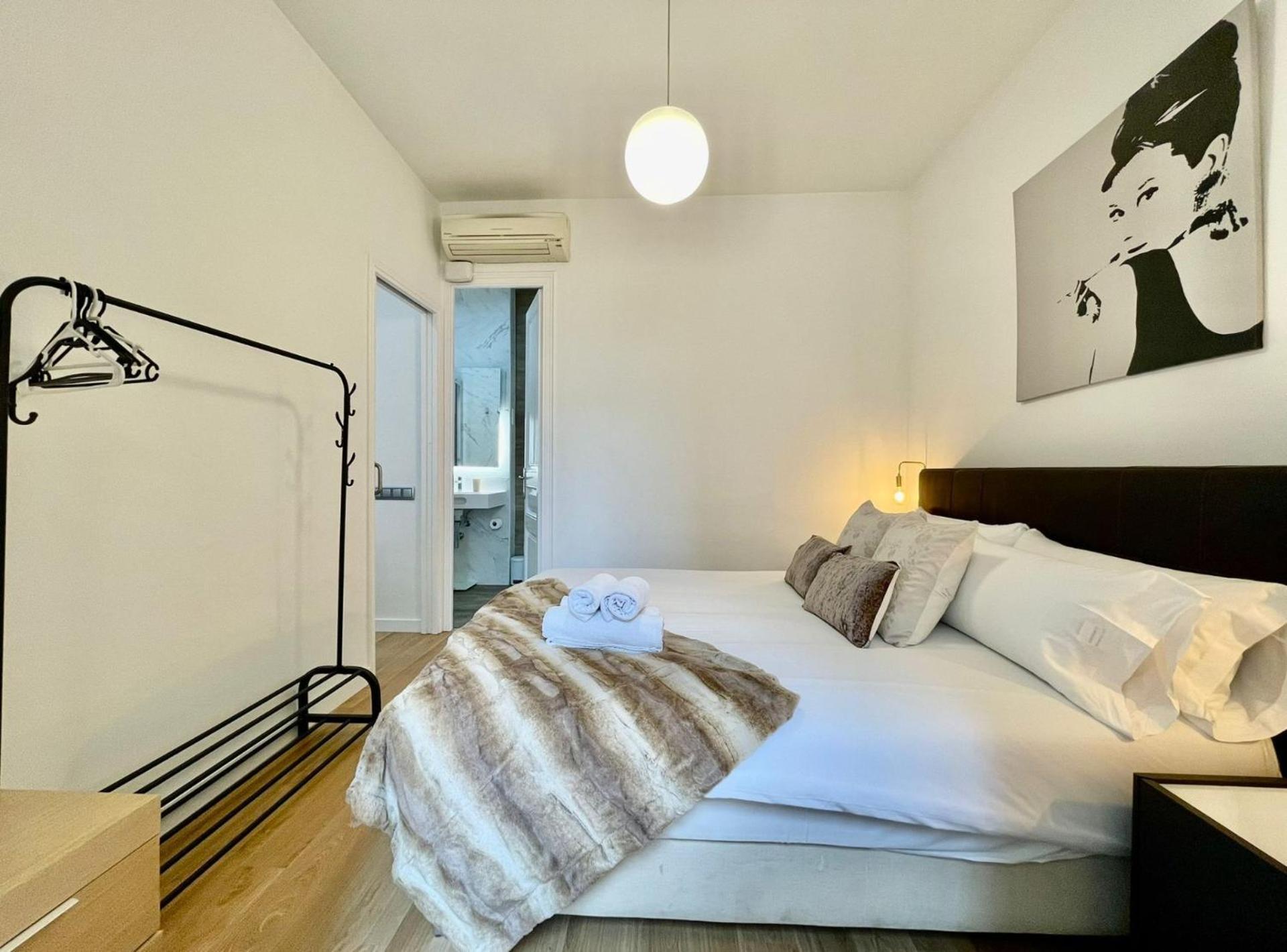 ברצלונה The Gaudi Suites II מראה חיצוני תמונה